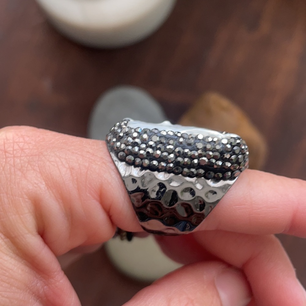 Statement ring - Picture 2 of 3
